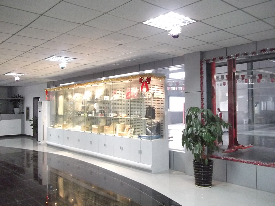 Jingdedzhen Dongfeng Motor Showroom